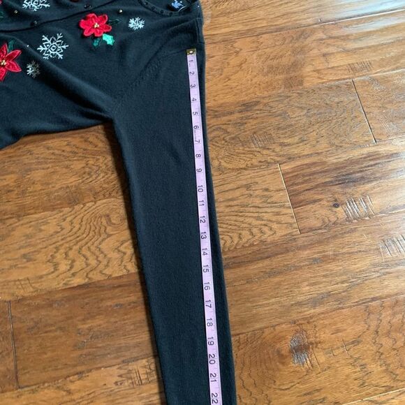 Vintage Crystal Kobe Christmas Cardigan Sweater - Picture 10 of 12